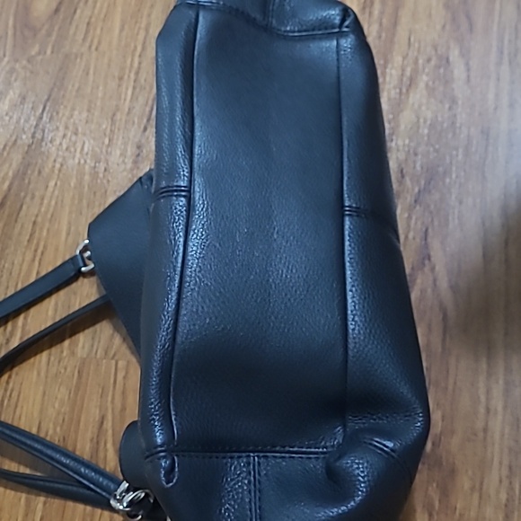 Coach Hobo - Picture 3 of 5